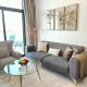 Cozy Modern 1BR with Dubai Skyline View, Дубай - Фото 2