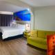 Days Inn & Suites by Wyndham Tampa Fairground-Casino-Ybor