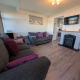 319, Two bed newly refurbished chalet on Sund0wner Holiday Park - Sleeps 5, pet friendly - Includes electricity, bed linen and towels - Entertainment options close by, Hemsby (fotografie 9)
