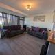 319, Two bed newly refurbished chalet on Sund0wner Holiday Park - Sleeps 5, pet friendly - Includes electricity, bed linen and towels - Entertainment options close by, Hemsby (fotografie 5)