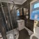 179, Two bed chalet on Sund0wner Holiday Park - Sleeps 4, free WiFi, sorry no pets - entertainment options close by, Hemsby (foto 3)