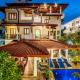 Villa Red Lobster