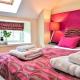 Annie Oswalds Cottage, Lucker (foto 9)
