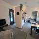 Modernes Tiny Apartment in Lage, Lage
