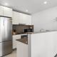 Central 2-Bed with Parking & Stunning Views, Sydney (foto 2)