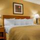 Clarion Hotel & Suites Riverfront, Oswego (fotografie 2)