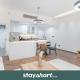 StayShort - Modern JBR Apartment Sleeps 4 with Pool & Balcony Dubaj - Fotografie 1