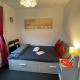 Independent Cozy apartment in husby, Stoccolma (foto 7)
