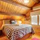 Hike + Ski: Log Cabin in East Stroudsburg!, East Stroudsburg (photo 7)
