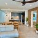 Lagoon Swimout 2BRM - Absolute Pool Front - Tropical Paradise -in Sea Temple Pt Douglas, Port Douglas (zdjęcie 9)
