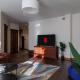 Balcony View in ultracentral Chisinau - Spacious 4 room Living & high end amenities - AC & Bean-Coffee Bar - GrandStay, Chişinău (foto 8)