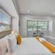 Coastal Charm Studio Pompano, Pompano Beach