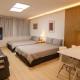 Direct Elevator to Hongdae Station, NEW Residence by 13yr Superhost, Seoul