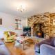6 Bed in Axminster oc-80470, Axminster (photo 2)