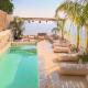 OIKOS Guesthouse & Rooftop, Suio