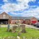 Starshinezzz - Large Farmhouse County Durham, Trimdon Grange (foto 3)