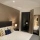 Modern Ensuite Double Bedroom, Dublin (photo 5)