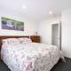 Comfy Raglan Base - Walk to Beach and Village - Roberts St - Family Home Upstairs, Raglan (fotografie 4)