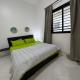 WHITE FLAT ALMADIES, Dakar (foto 7)