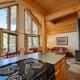 Jack's Cabin by NW Comfy Cabins, Левенуэрт (фото 10)