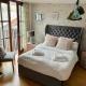 2 Bed Duplex Penthouse Apartment by Mathew Street Sleeps 6, Liverpool (photo 2)