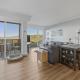 Oceanfront Condo King Suite & Pet-Friendly Stay, Rockaway Beach (Foto 3)