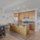 Oceanfront Condo King Suite & Pet-Friendly Stay, Rockaway Beach (Foto 4)
