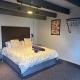 Cosy, Self-Contained Garden Room in City Centre!