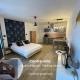 Studio central, parking, lit Queen size par ALP Chartres, Chartres
