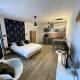 Studio central, parking, lit Queen size par ALP Chartres, Chartres (zdjęcie 10)