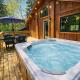Beachside-HotTub-Fireplace-Authentically Northern, Traverse City (zdjęcie 2)