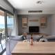 Sea view apartment in Alimos region (D4) Афины - Фото 1