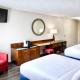 Islander Inn, Put-in-Bay (foto 8)