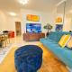 Modern Hyde Park Home with Private Entrance & Private Back Patio near Bayswater & Paddington Stations, Londra