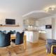 strandnahe FeWo mit 2 Schlafzimmern und Terrasse, Residenz Margarete, Binz, Binz (foto 9)