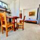 Family-friendly with balcony and terrace, Puerto Ayora (photo 5)