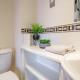 5 Bed Finnieston SkyHigh Duplex with Parking, Glasgow (foto 9)