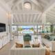 La Perla Bianca - 1 BR Beachfront Luxury Villa offering utmost privacy, Les Terres Basses (Foto 6)