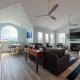 King BEEch - Southern Shores, 300 Yds to Beach, Ocean View, Pool, Hot Hub, Fenced Yard, Southern Shores (Foto 7)