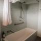 Family Unit 500m from Beach, Torquay (foto 3)