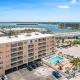 1b 1b Direct Beachfront - Balcony - Beach Place #409, St Pete Beach (foto 4)