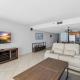 1b 1b Direct Beachfront - Balcony - Beach Place #409, St Pete Beach (foto 8)
