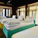 Yog Hostel- Best Social Backpacker Hostel in Thamel -Rooftop-Capsule Bunks AC, Katmandu (zdjęcie 8)