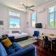The Merredin Treasury, Art Deco heritage 2 bedroom suite in Merredin CBD, Merredin (foto 2)
