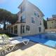 Luxury 5BR Villa w Pool & Beach Access Ayvalık, Ayvalık (foto 4)
