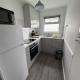 319, Two bed newly refurbished chalet on Sund0wner Holiday Park - Sleeps 5, pet friendly - Includes electricity, bed linen and towels - Entertainment options close by, Hemsby (fotografie 10)