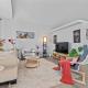 Spacious & Comfy Upper Floor 3BR Suite in Detached House, Calgary (foto 6)
