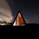 Romantic luxury tiny home in an idyllic setting