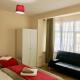 Ensuite Apartment with small Kitchenette, Private Bathroom and Parking, Ilford (foto 9)
