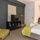 Aiolou 68str rooms & apartments, Atenas (foto 6)